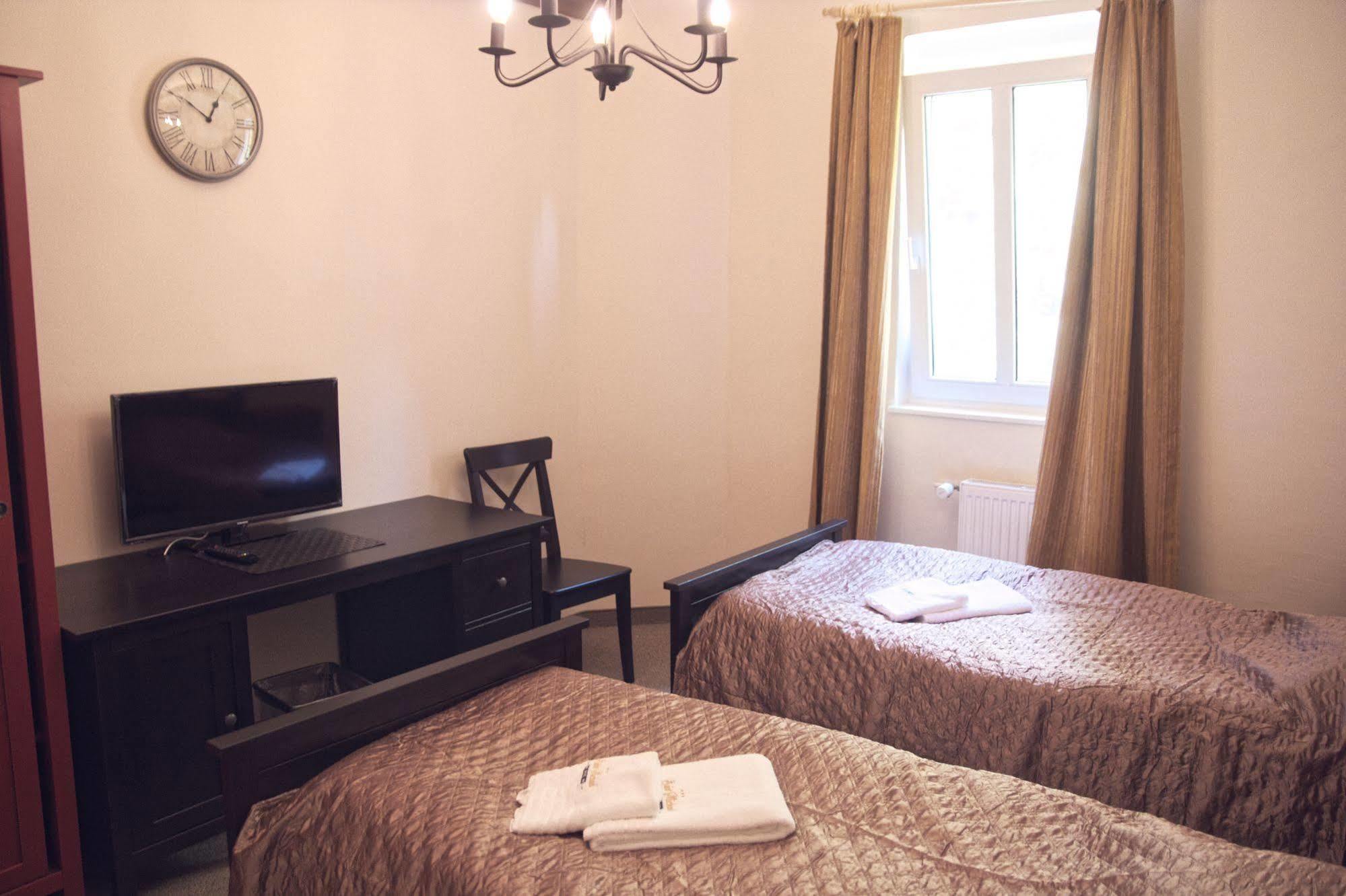 Hotel St.Michael Κάρλοβι Βάρι Εξωτερικό φωτογραφία