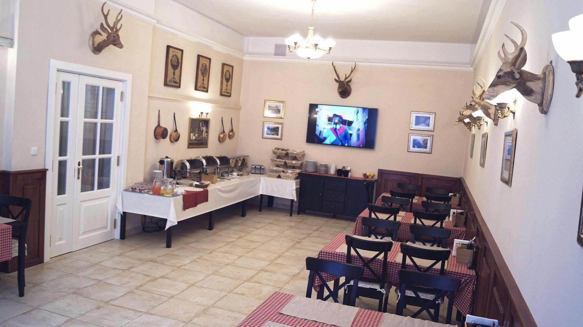 Hotel St.Michael Κάρλοβι Βάρι Εξωτερικό φωτογραφία
