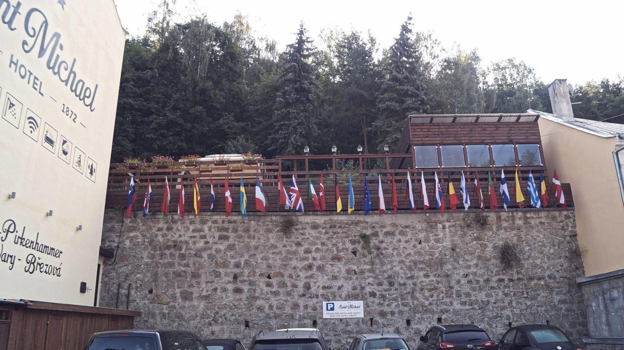Hotel St.Michael Κάρλοβι Βάρι Εξωτερικό φωτογραφία